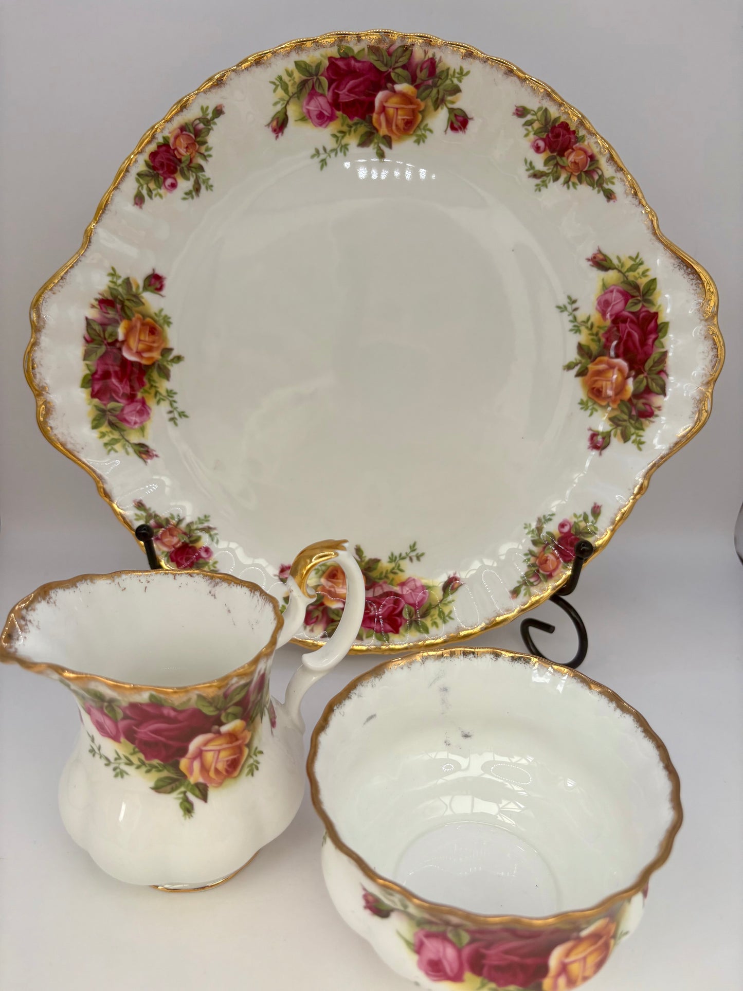 Royal Albert Old Country Roses 22-piece bone china tea and coffee set