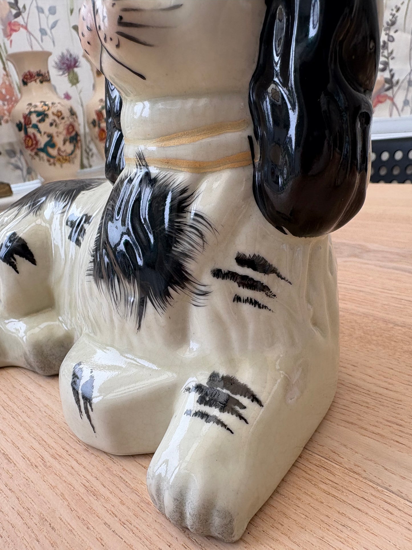 Staffordshire Spaniel Dog Figurine 3