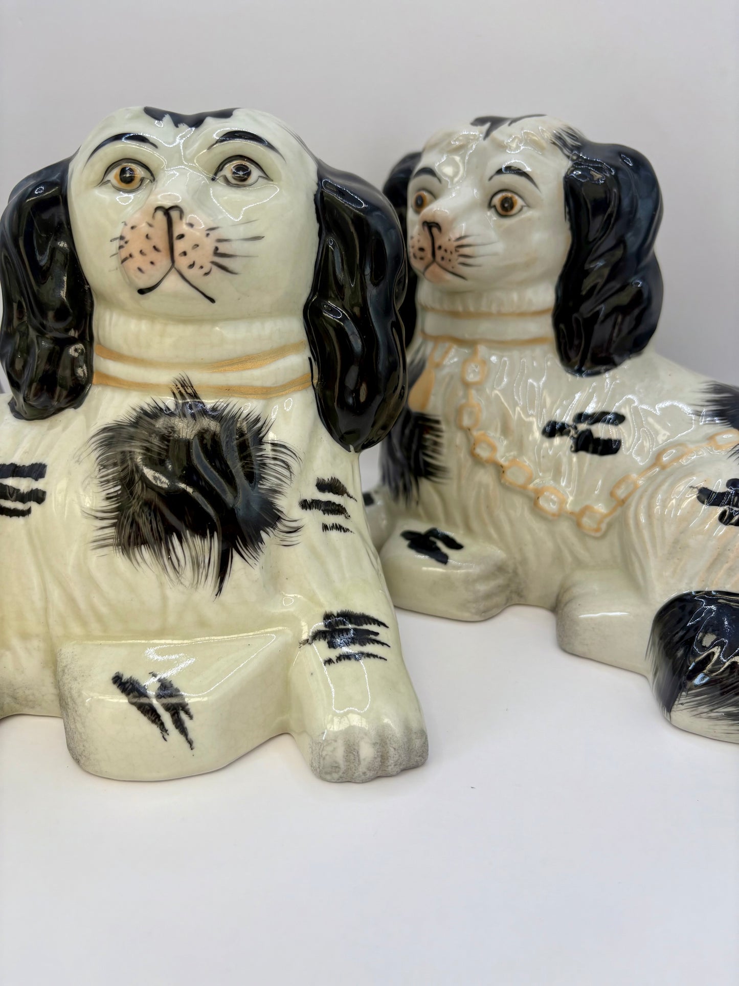 Staffordshire Spaniel Dog Figurine 1