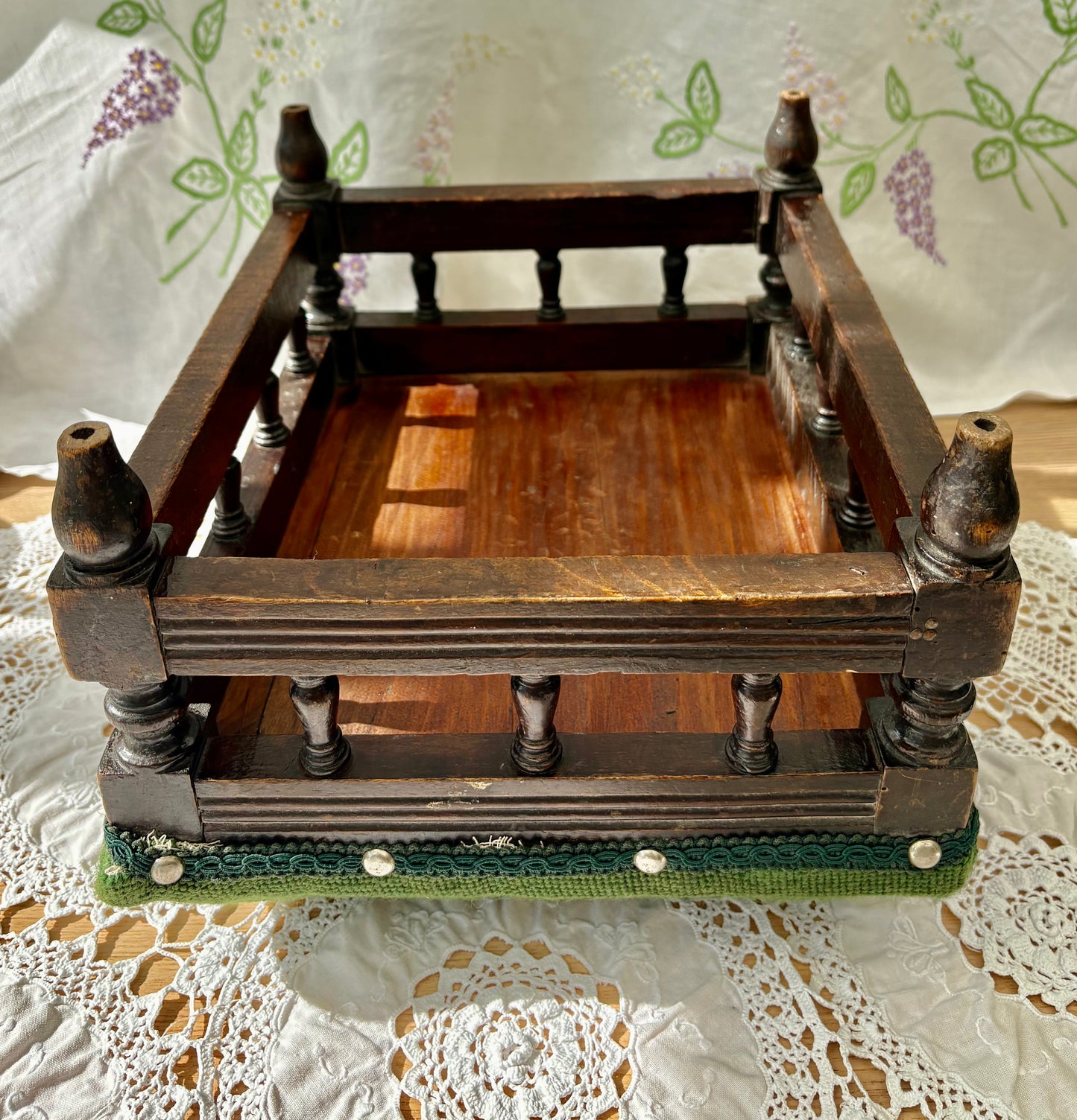 Green_Footstool5