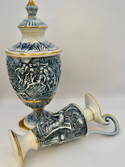 Italian Vintage set of urn and ewer 2