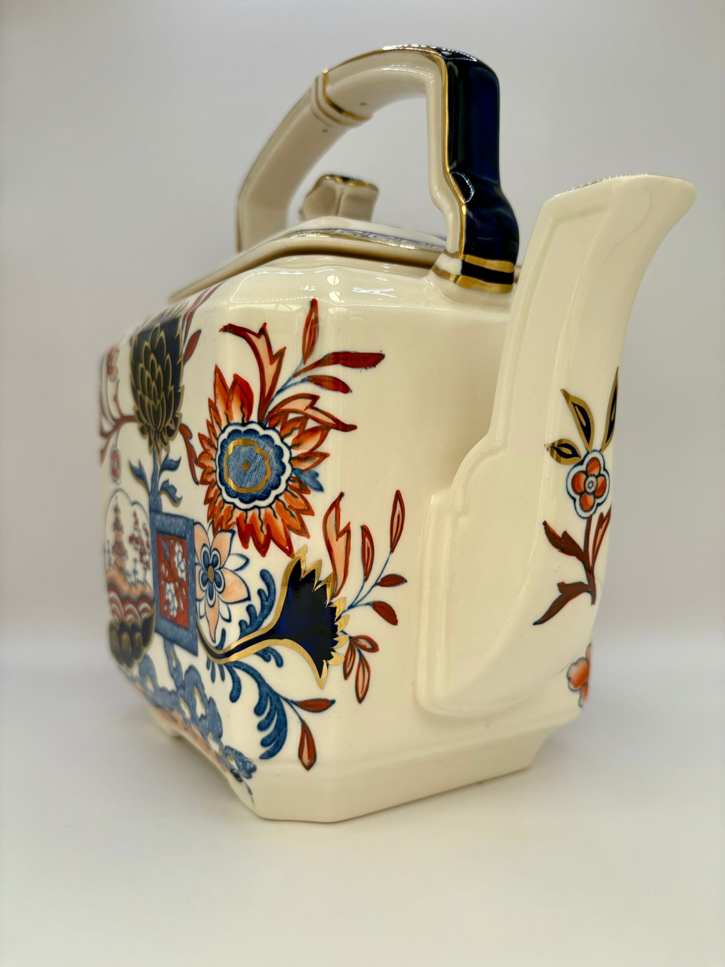 Vintage Mason's Oriental limited edition teapot