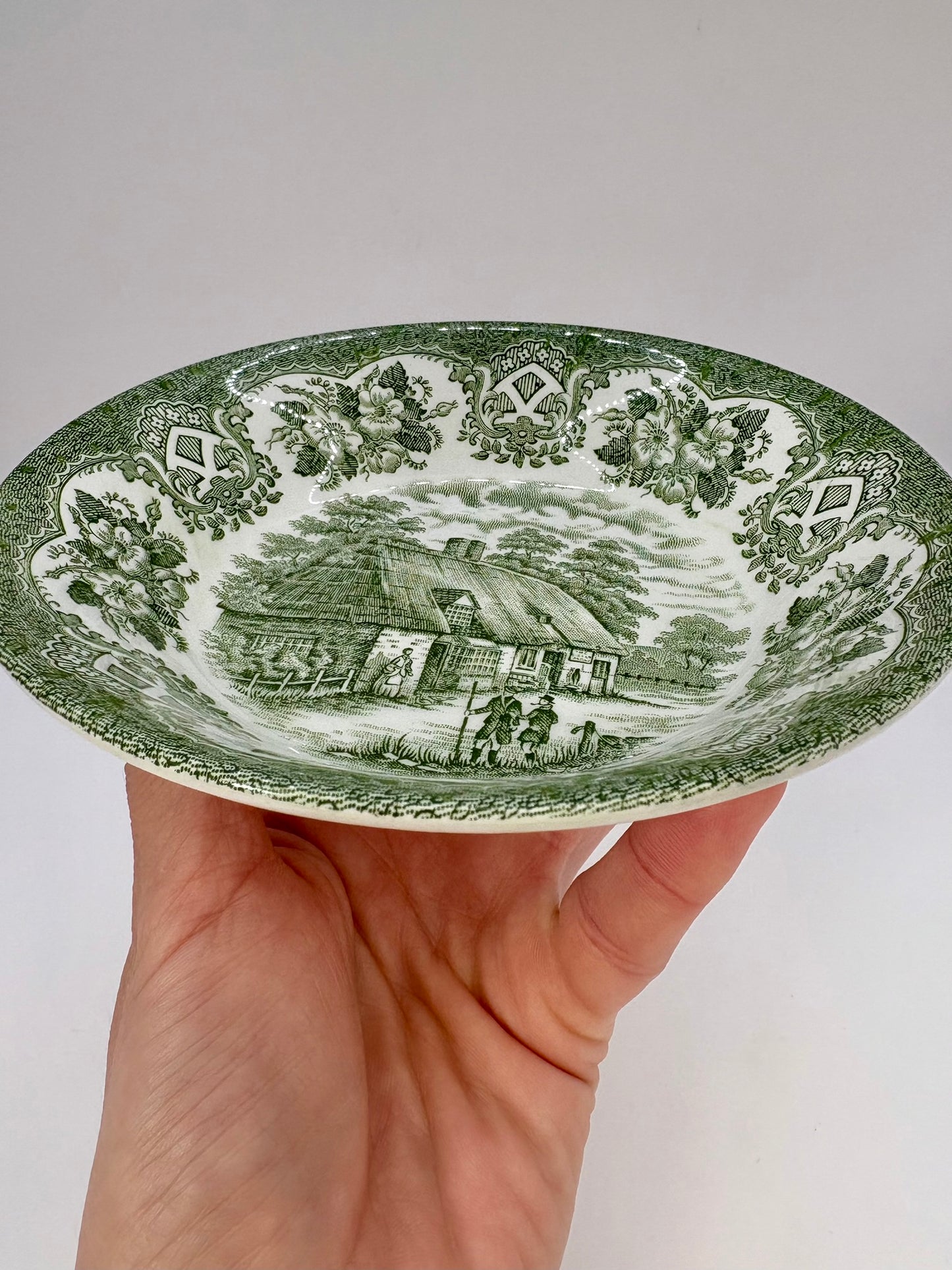 Set of two vintage English Ironstone Old Inns Series plates with hand engraved designs