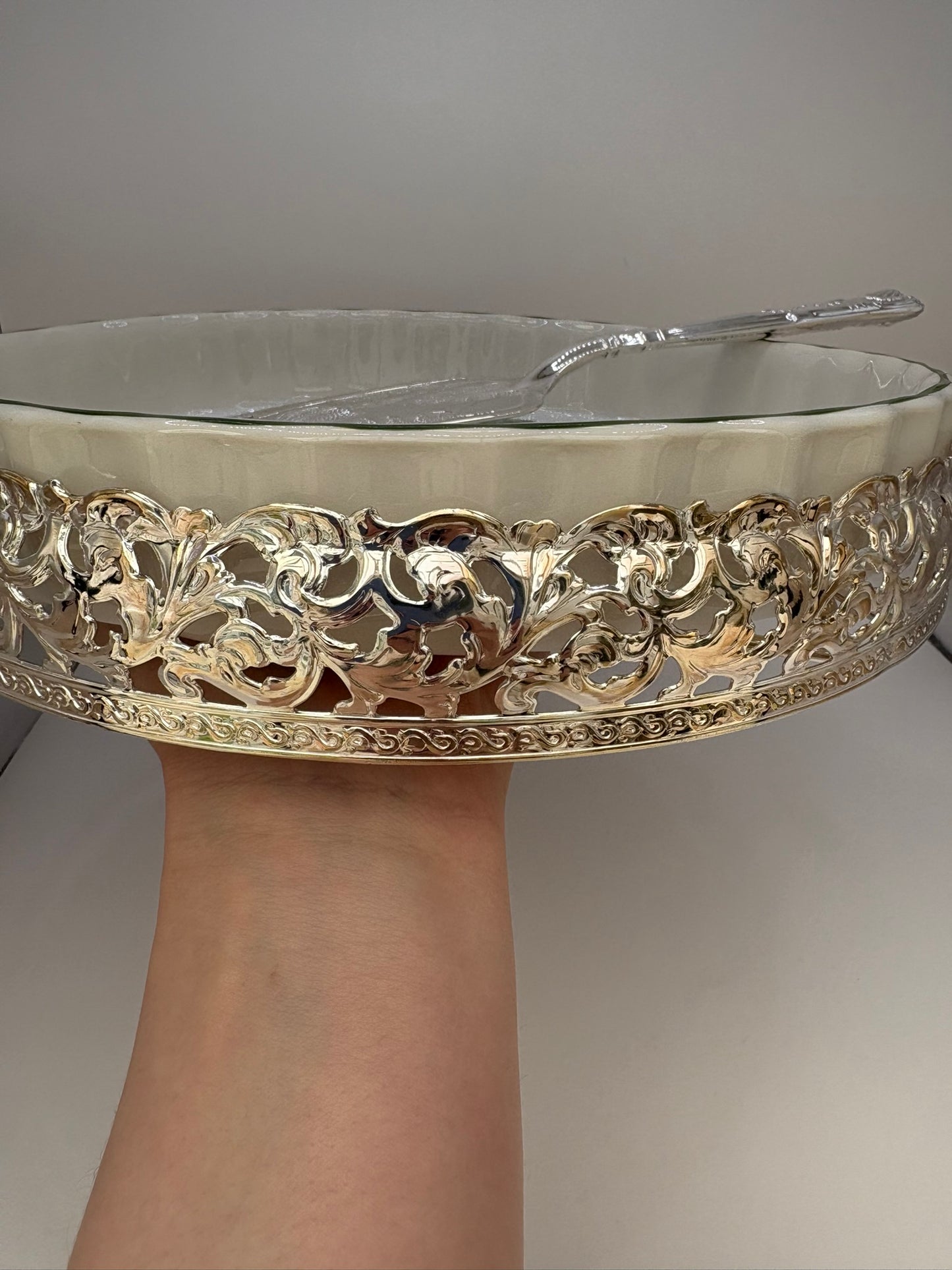 Vintage H. Samuel ceramic flan dish with ornate silver-plated holder and serving spatula