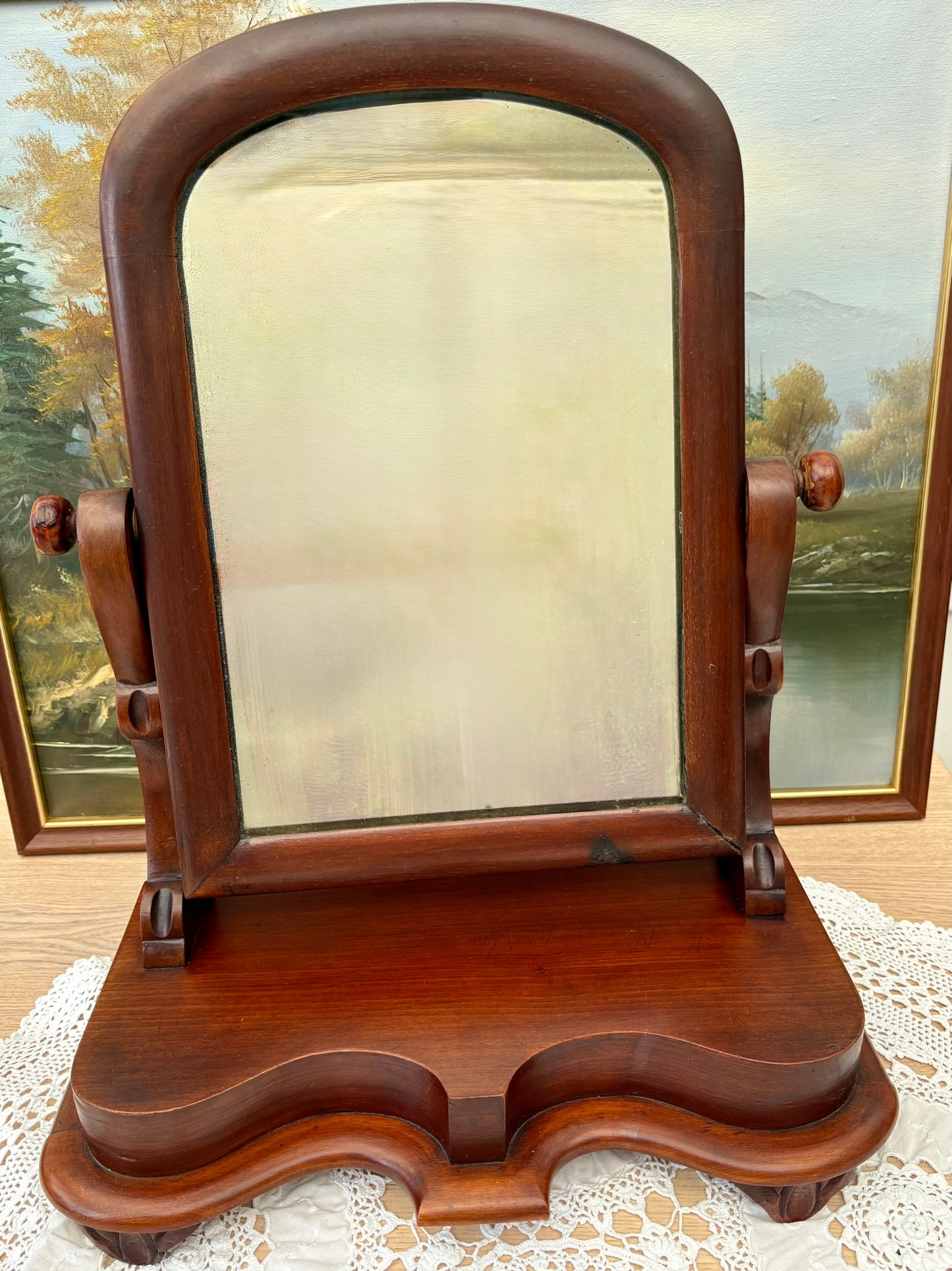 Victorian mahogany dressing table with swivel mirror circa 1870