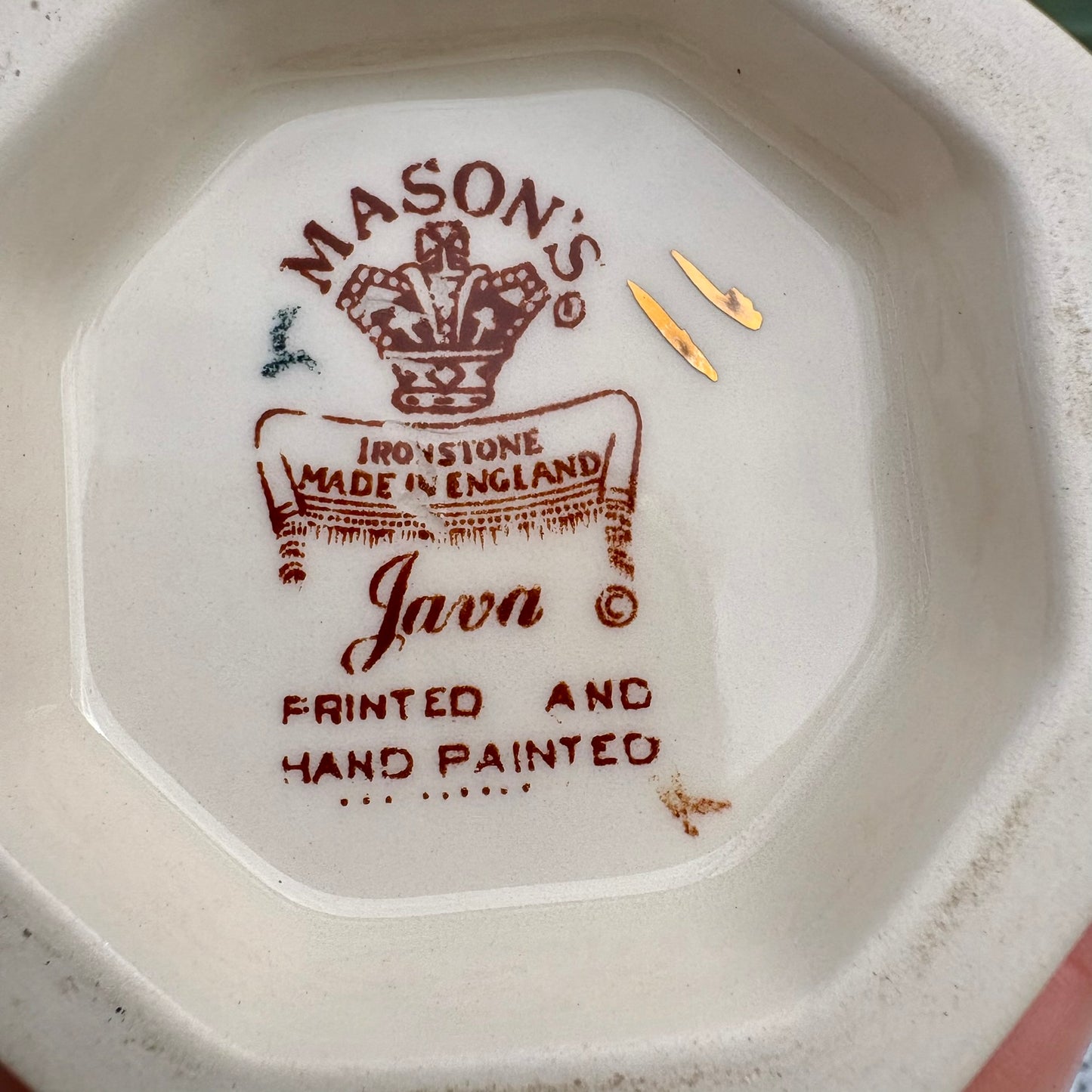 Mason's Ironstone logo on a ceramic plate with 'Java' text
