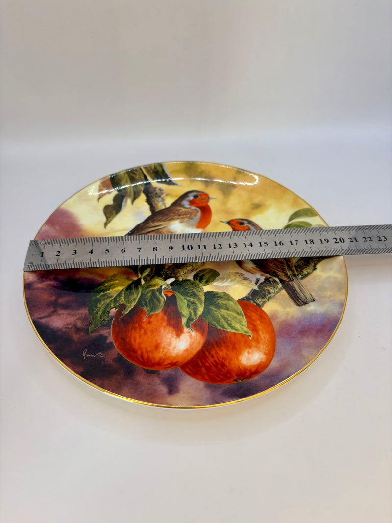 Wedgwood Robins and Russets Collectors Plate Vintage Porcelain