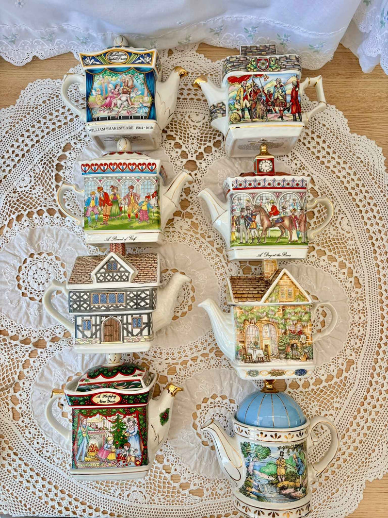 Vintage Sadler Christmas Morning Family Teapot Holiday Collectible