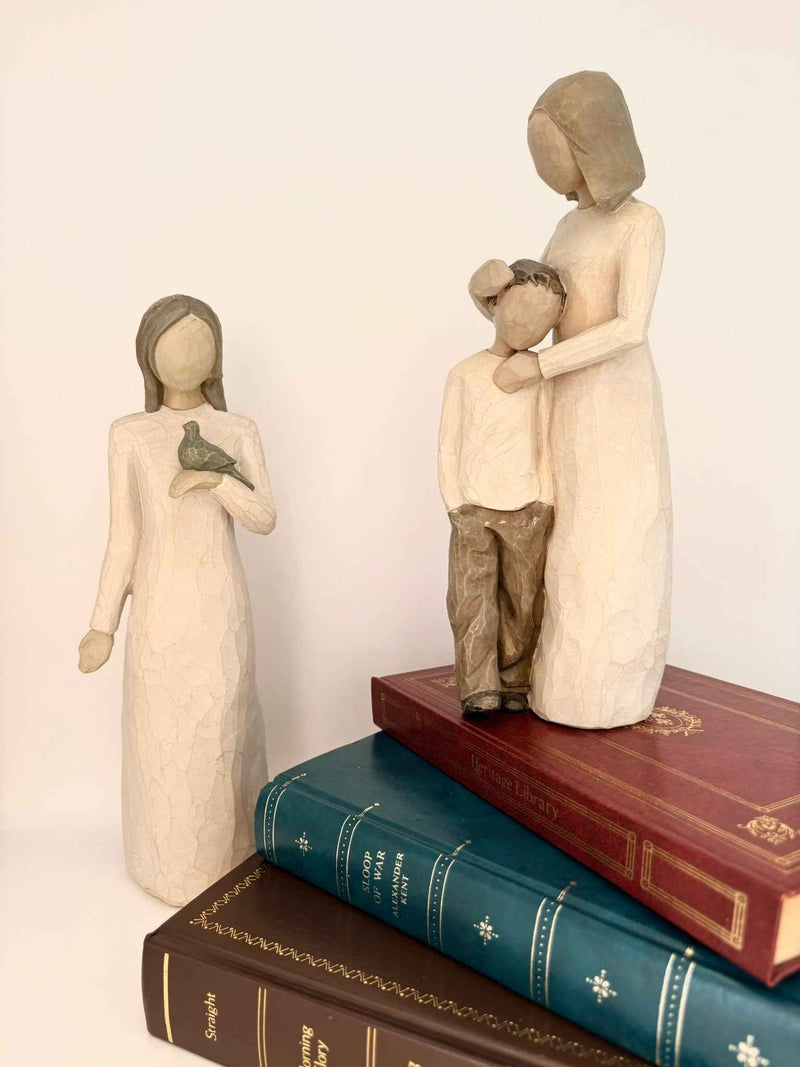 Set of two Willow Tree Figurines | Vintage Demdaco by Susan Lordi