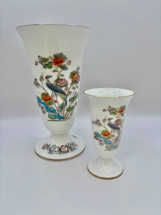 Wedgwood Flowers Vase | Vintage Porcelain Bone China | Kutani Crane pattern