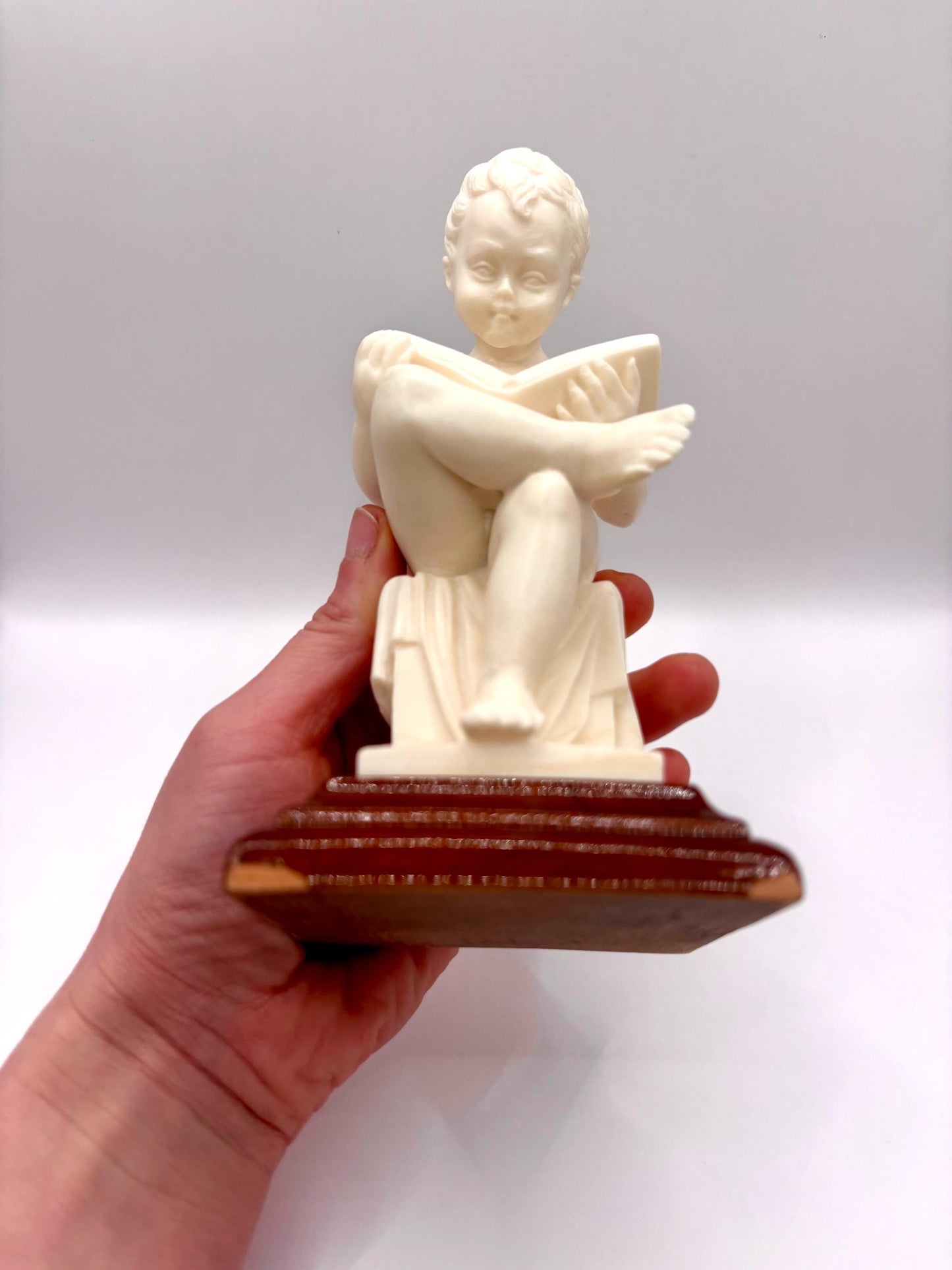 Alabaster Sculpture5