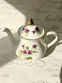 English Ironstone Teapot 1