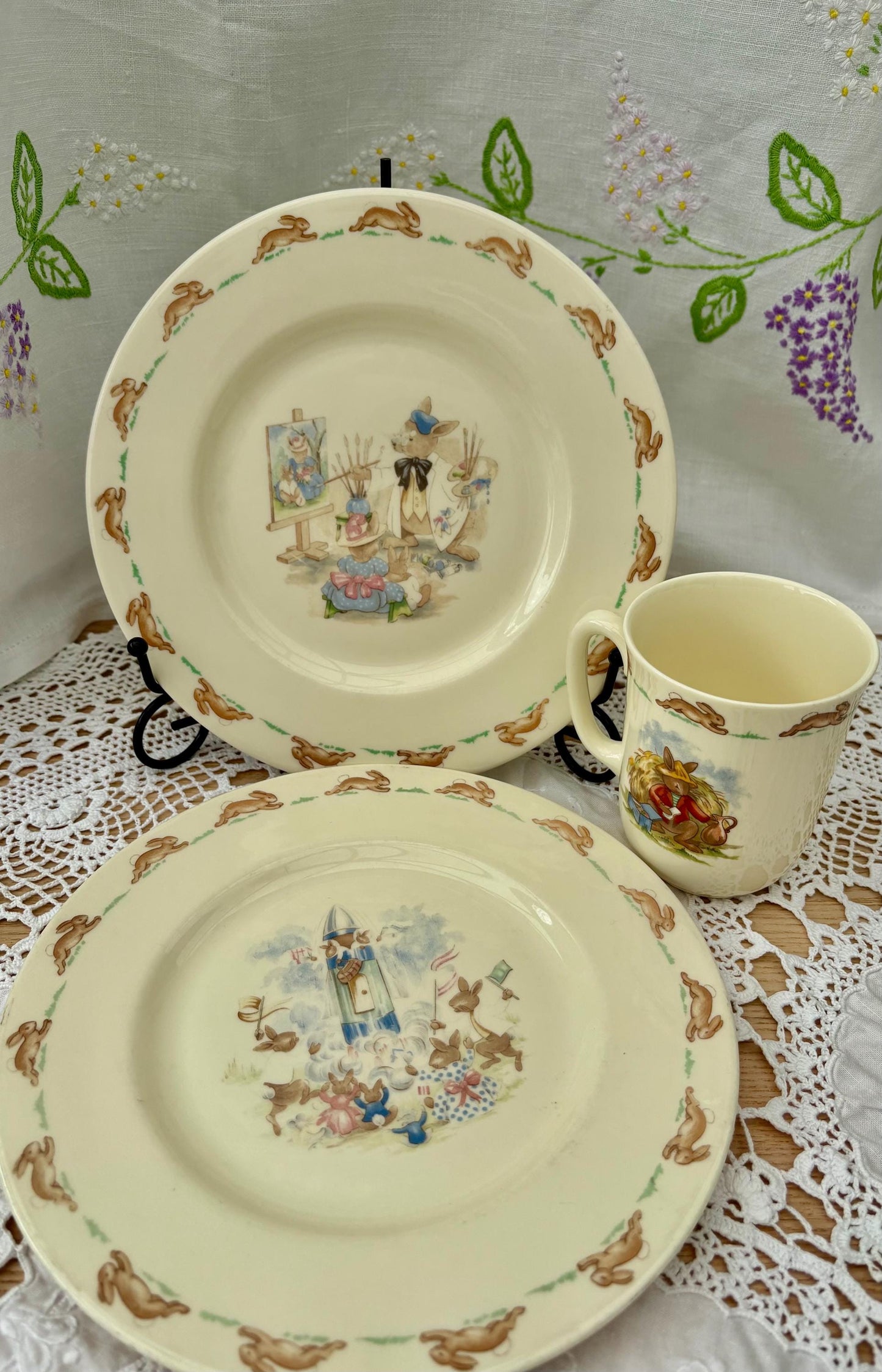 English Plates and Mug - Easter Bunny - Royal Doulton1
