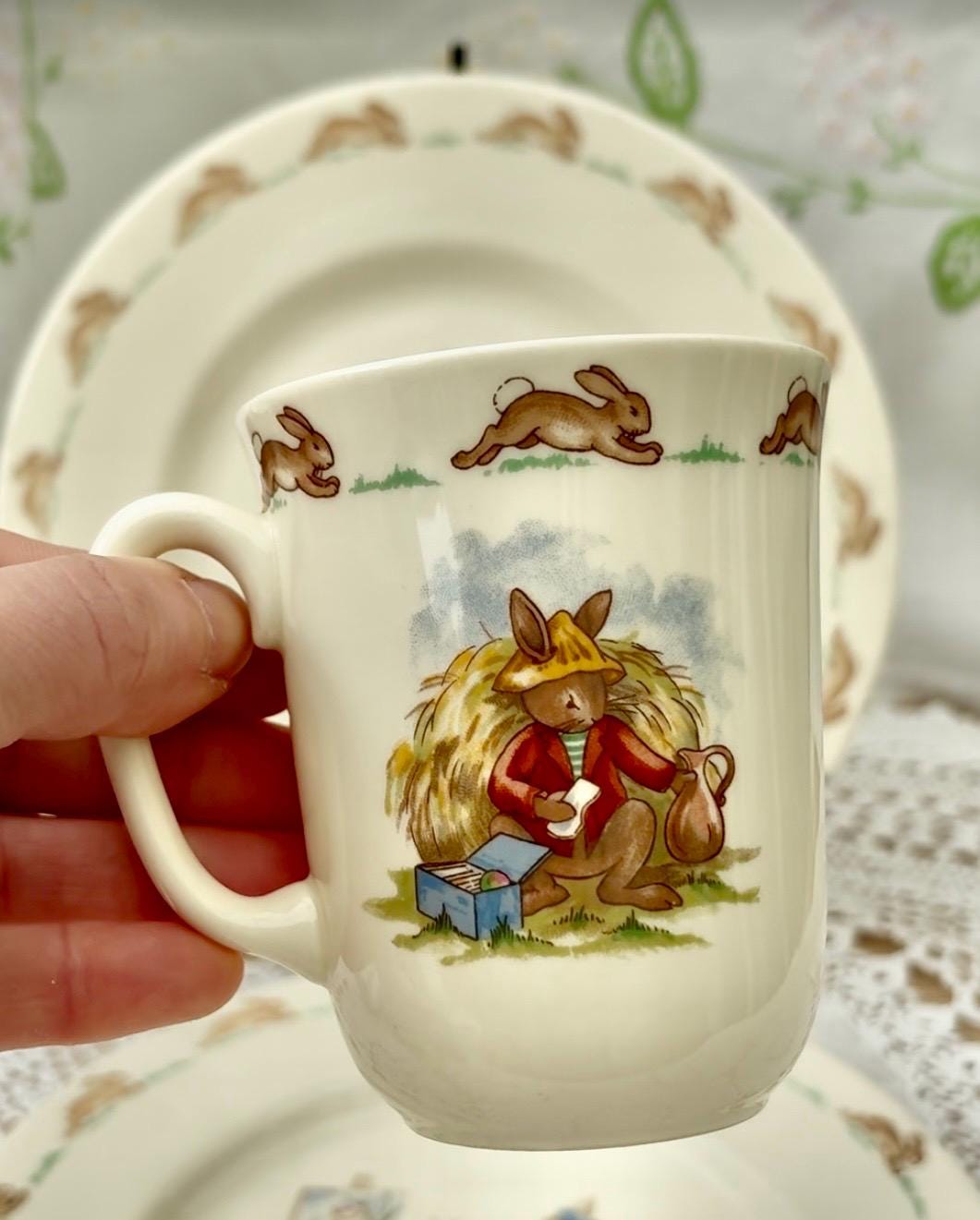 English Plates and Mug - Easter Bunny - Royal Doulton2