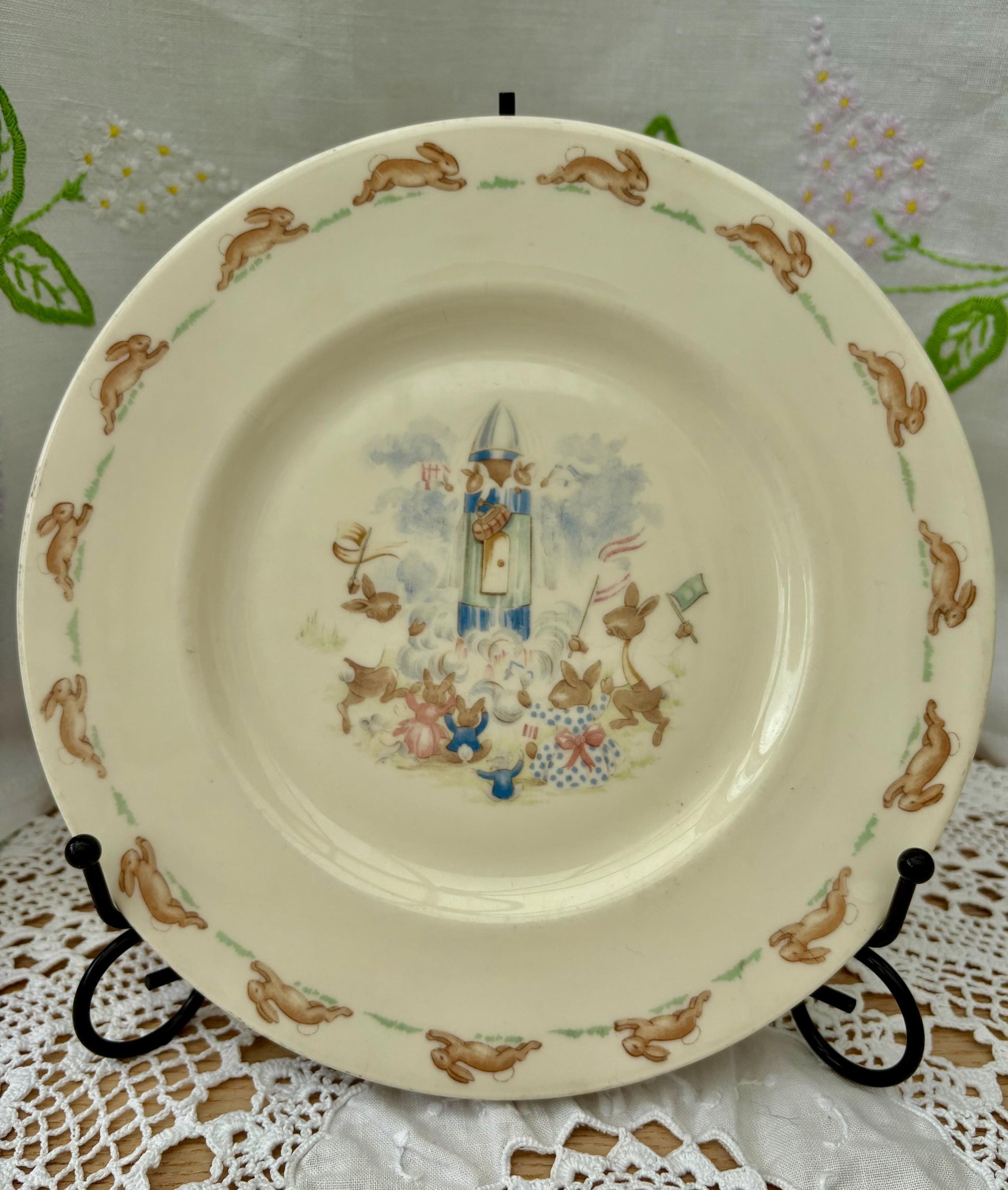 English Plates and Mug - Easter Bunny - Royal Doulton3