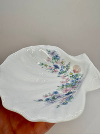 Shell Shaped Dish 4