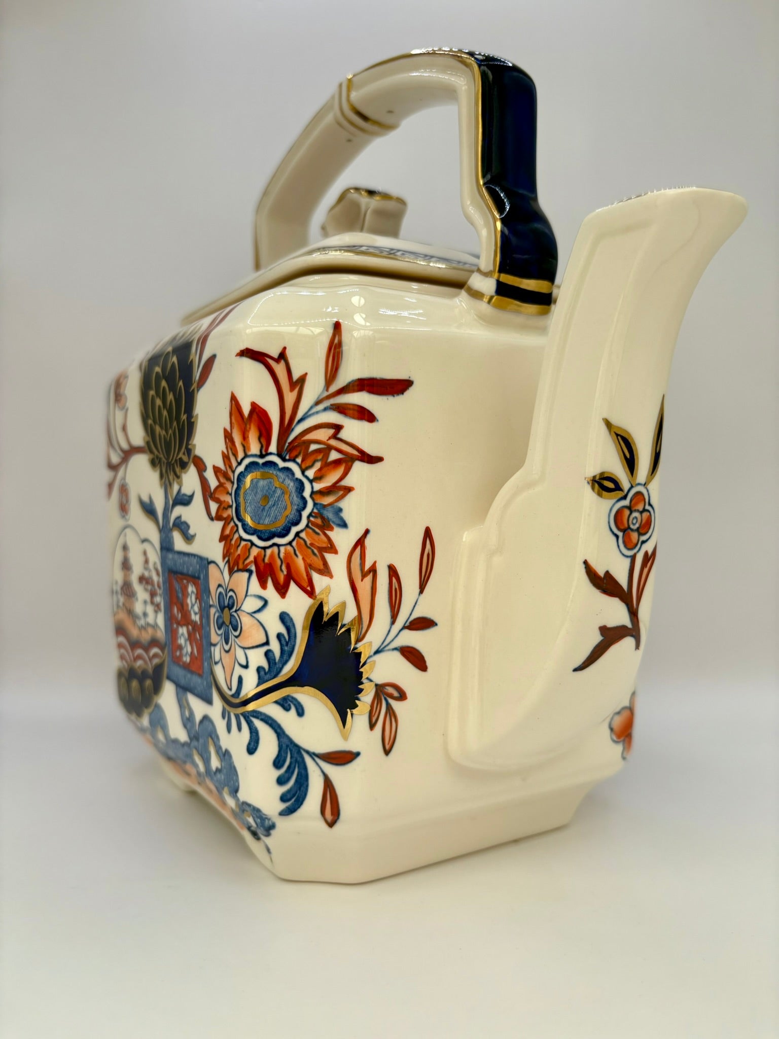 Vintage Mason's Oriental limited edition teapot