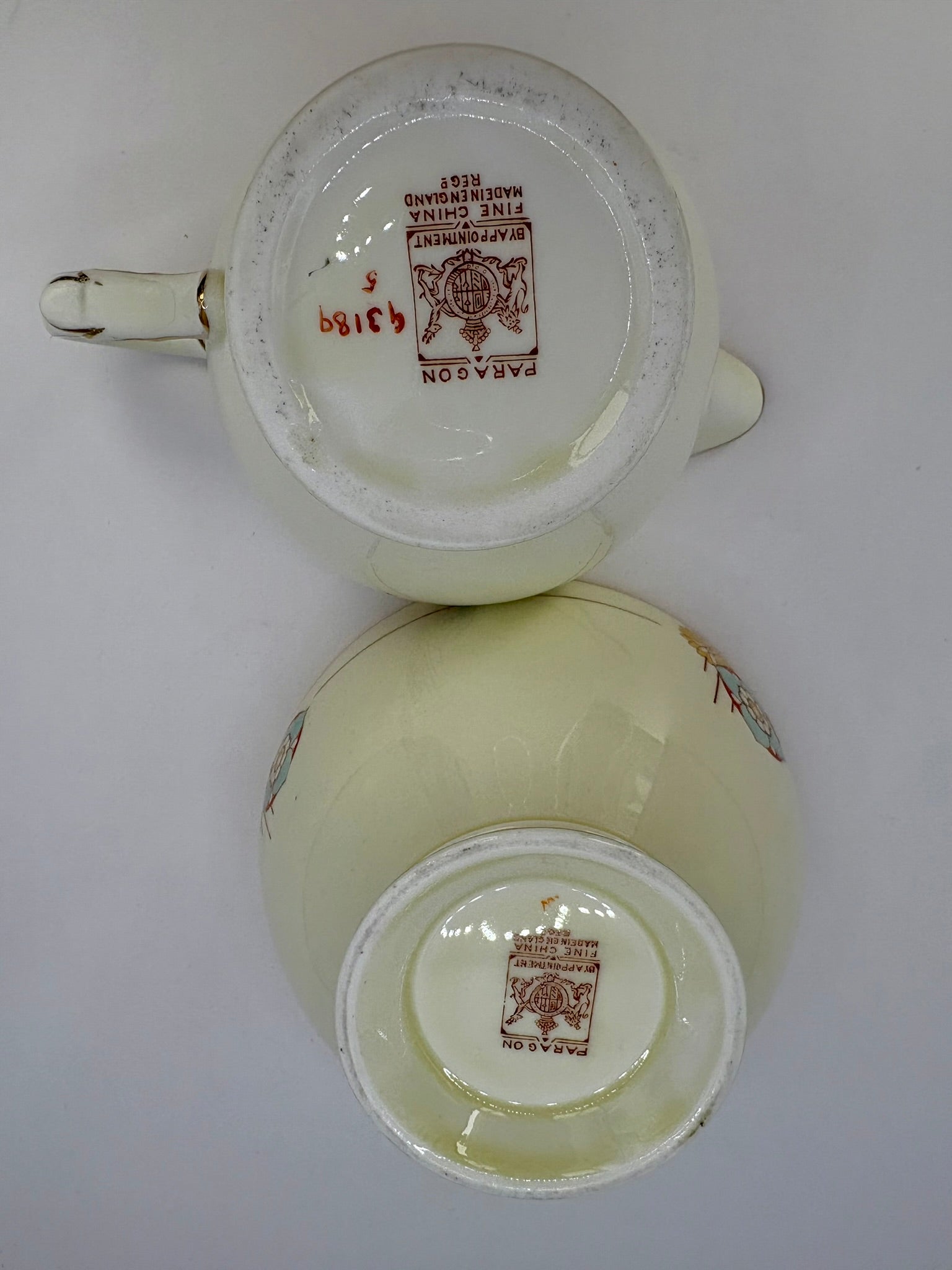 1930s Royal Paragon Art Deco creamer and sugar bowl set in bone china