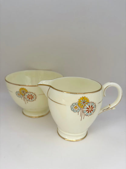 1930s Royal Paragon Art Deco creamer and sugar bowl set in bone china