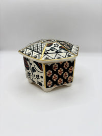 Vintage Masons Applique Hexagonal Porcelain Trinket Box with Lid
