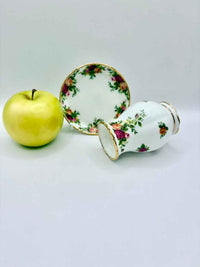 Set of Two Royal Albert Old Country Roses Pieces