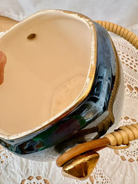 Ceramic pot on a lace tablecloth