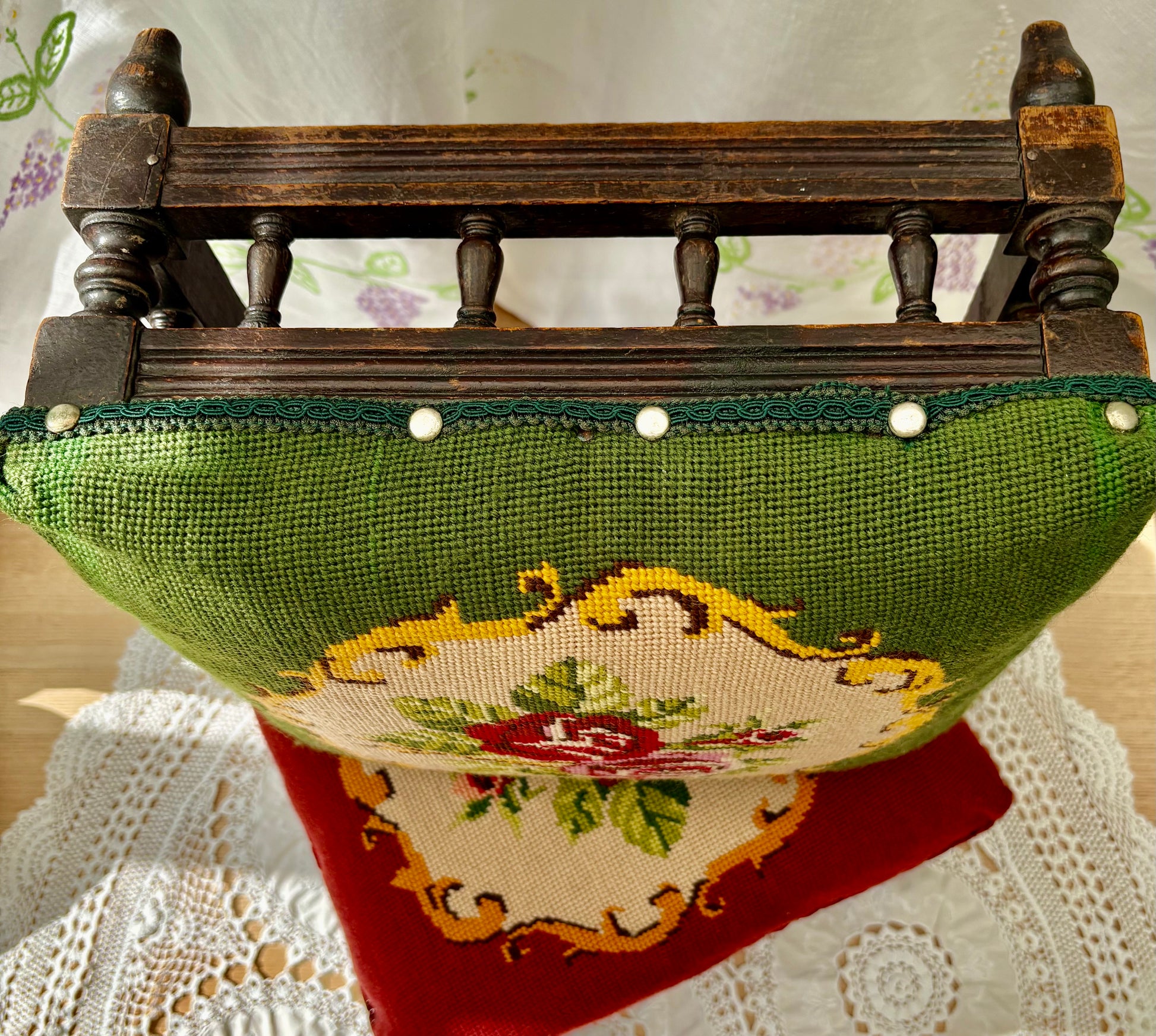 Red an Green Footstool1