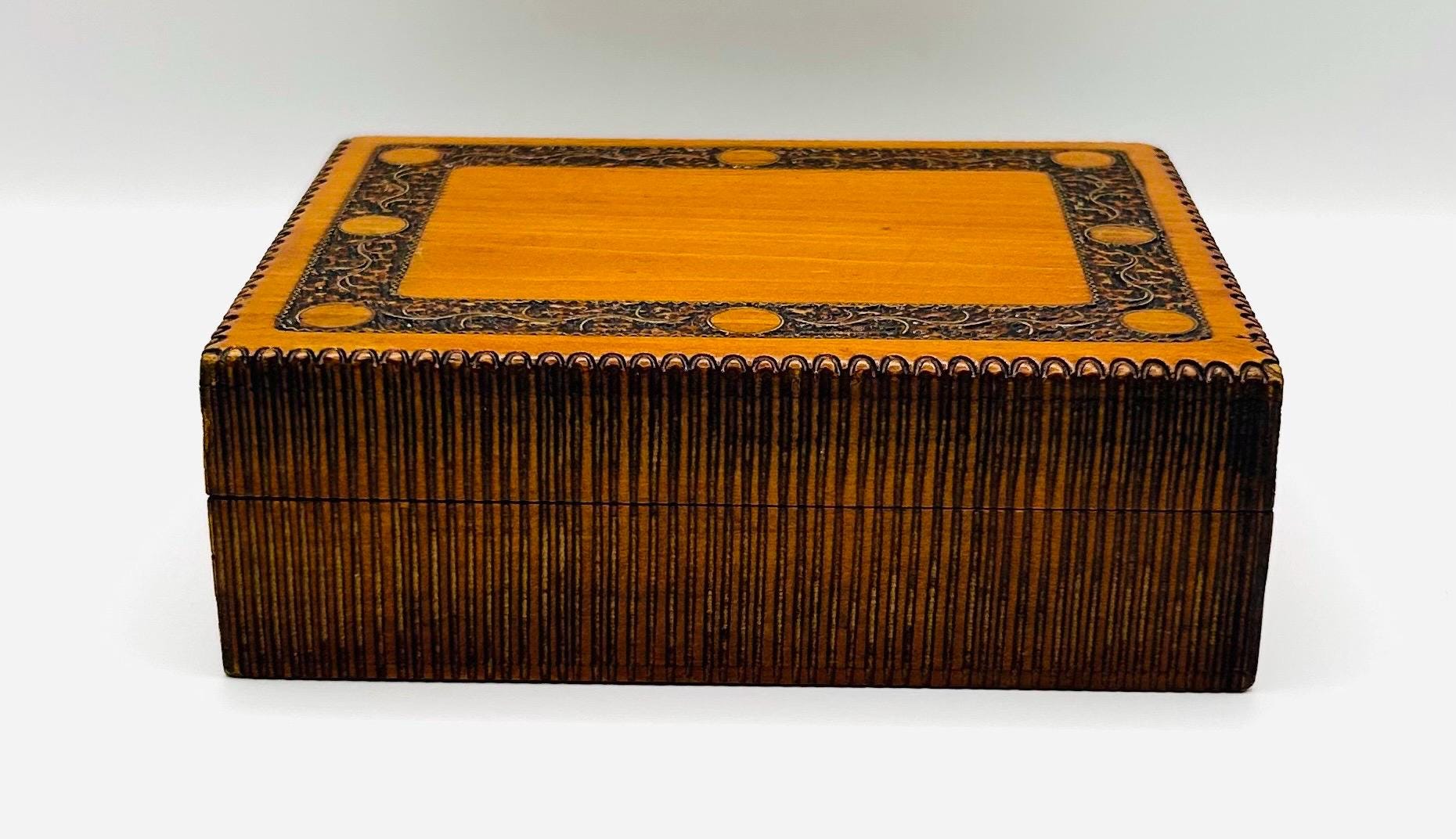 Vintage Wooden Trinket Box For Jewellery1