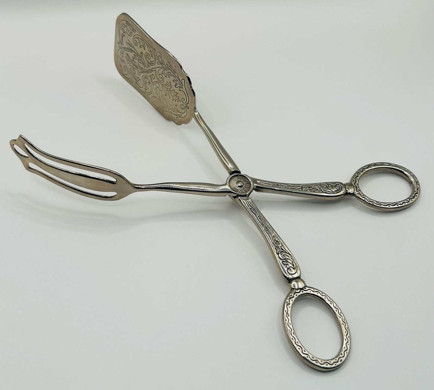 Silver Plated Pastry Tongs, Vintage Flatware And Silverware, Ideal For Cake Serving