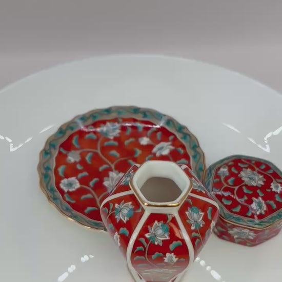 Video of Set of 3 small dishes