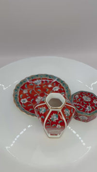 Video of Set of 3 small dishes