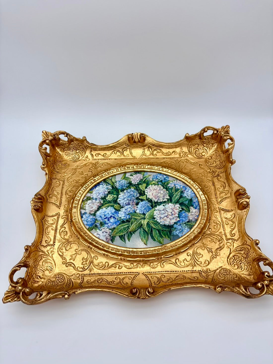 Vintage Oil Painting Blue Hydrangeas – Ornate Gold Rococo Frame With Gallery Label