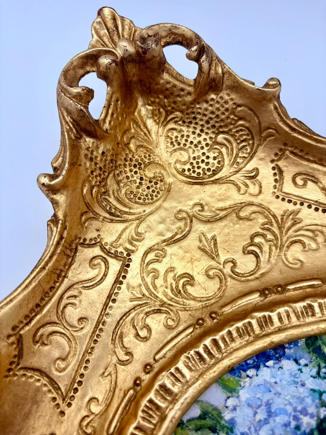 Vintage Oil Painting Blue Hydrangeas – Ornate Gold Rococo Frame With Gallery Label